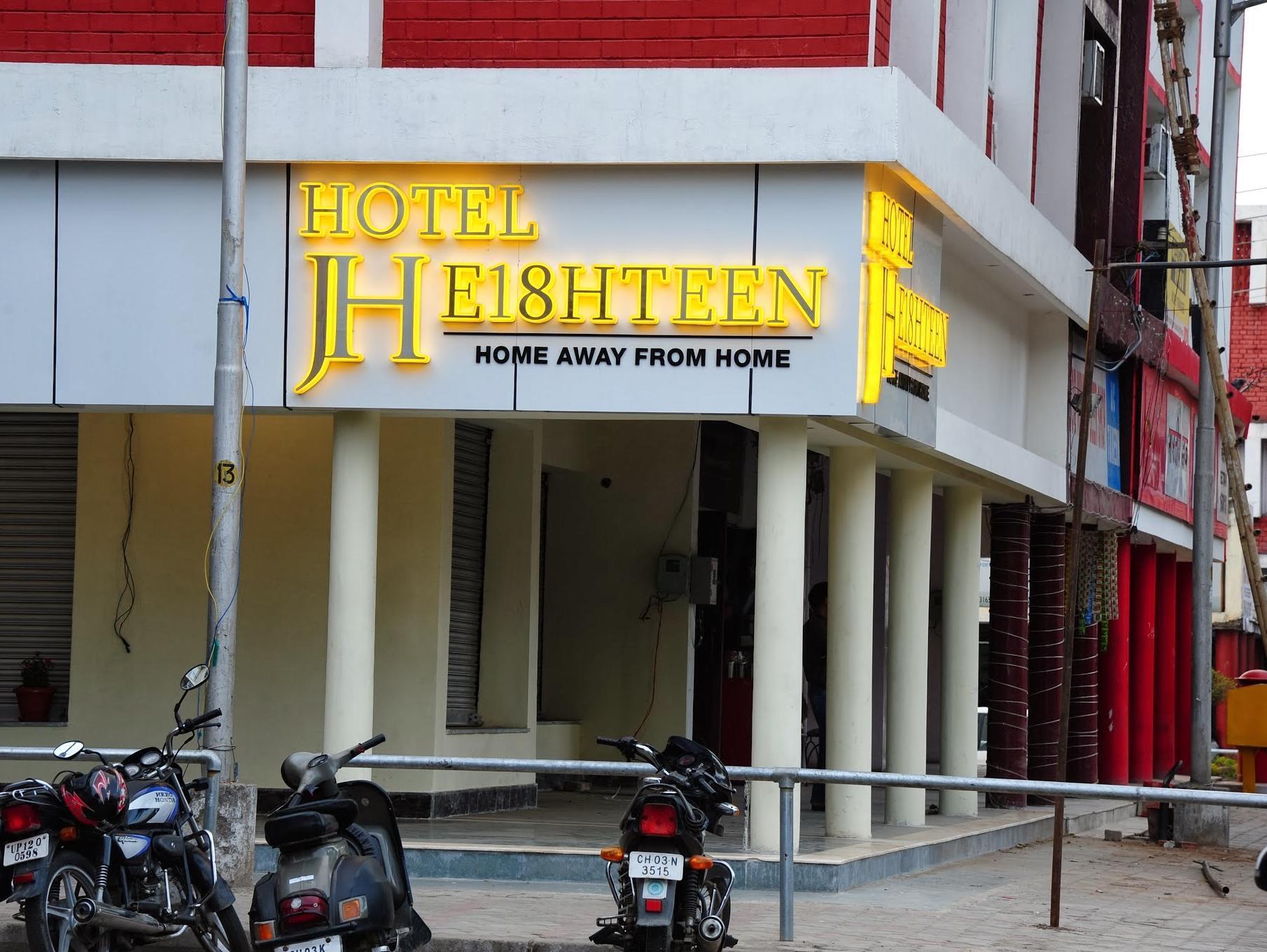 Jh E18Hteen Hotel Chandigarh Exterior photo